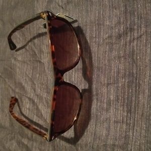 Ladies sunglasses